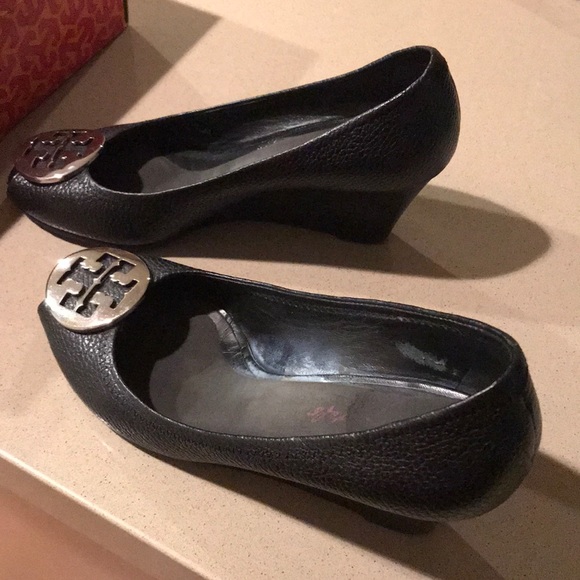 Tory Burch - Picture 2 of 8